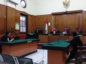 Terbukti Gelapkan Uang Perusahaan Rp 100 Juta, Kasir PT SMS Divonis 14 Bulan Penjara