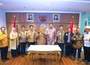 Khofifah Bersama PWI dan SPSI Jatim Temui Menteri PKP, Bahas Rumah Bersubsidi untuk Wartawan dan Buruh
