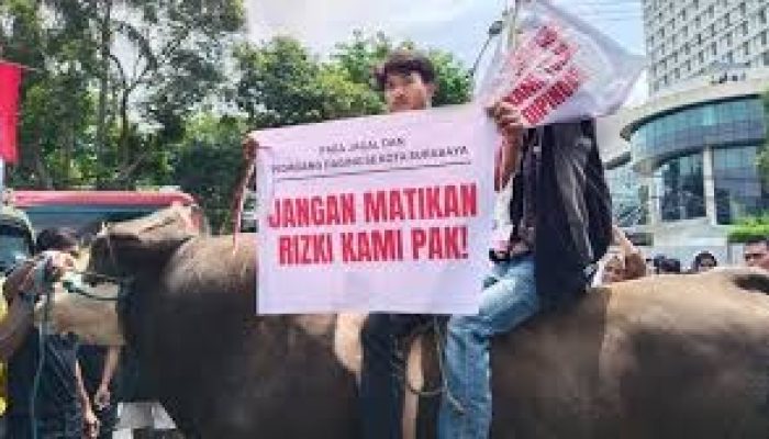 Demo Jagal Sapi, RPH Surabaya Pastikan Stok Daging Aman