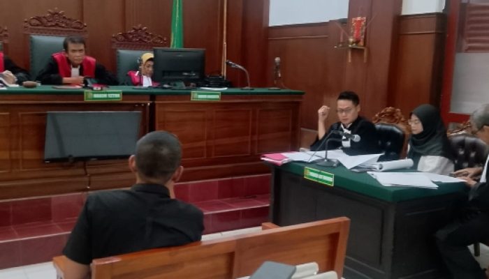 Aneh! Gelapkan Uang Pajak, Terdakwa Diah Agustinnengrum Tidak Ditahan