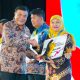 Pemprov Jatim Raih Penghargaan Penurunan Pengangguran dari Kemendagri, Gebernur Khofifah: Alhamdulillah….