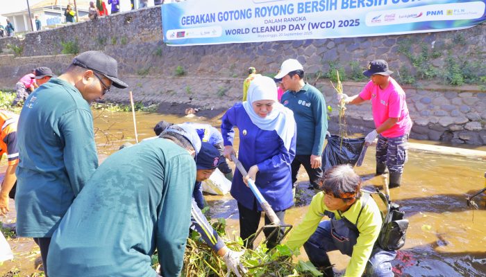 Peringati Hari Sungai Nasional 2026, Gubernur Khofifah Ajak Perkuat Gerakan Kolaboratif Jaga Sungai sebagai Investasi Masa Depan