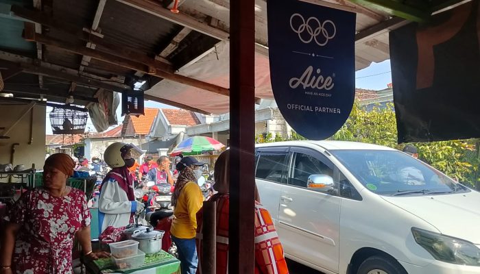 Kemacetan Akses SMPN 20 Surabaya Dikeluhkan Warga
